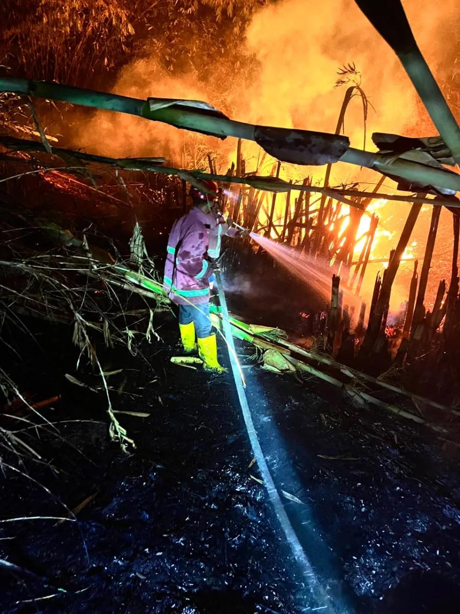 Dua Kebakaran Lahan Terjadi di Moga, Tim Kahutla Kodim 0711/Pemalang Bergerak Cepat Padamkan Api Bersama Relawan